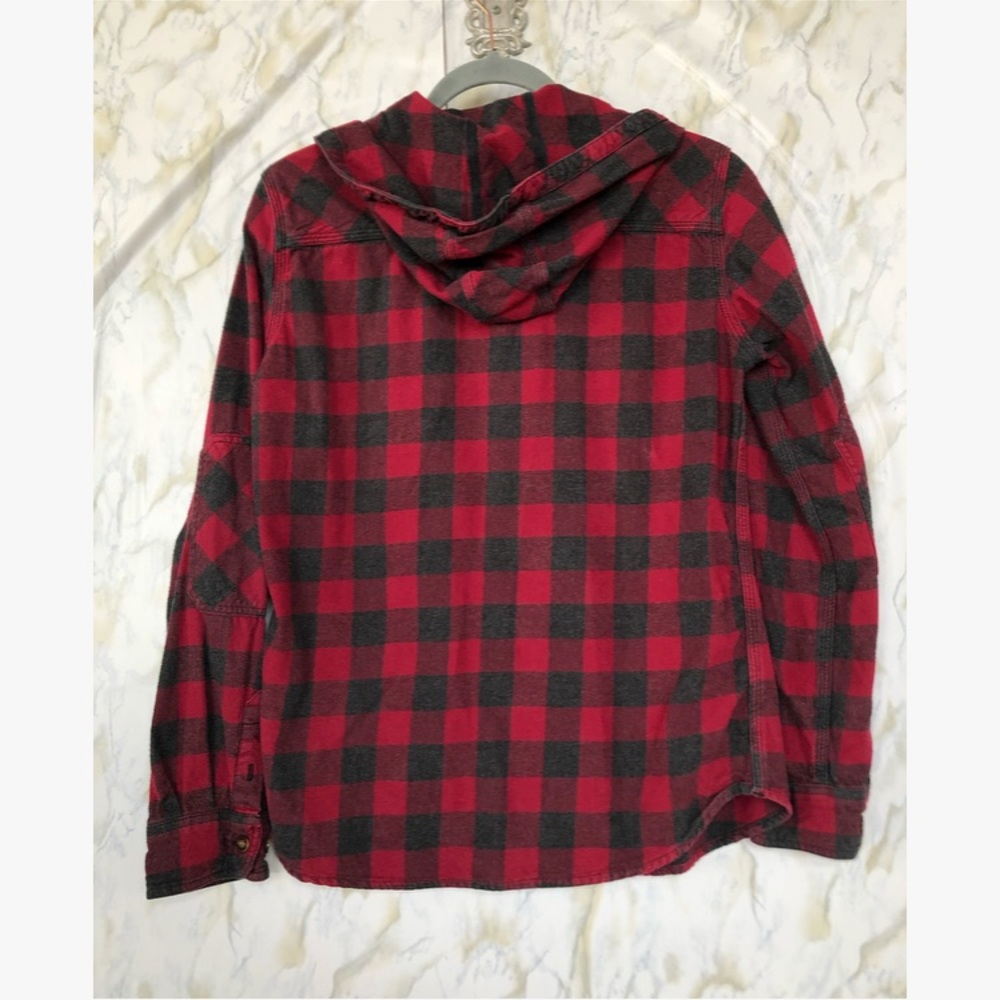 Carhartt small red black plaid flannel button up - Picture 2 of 6